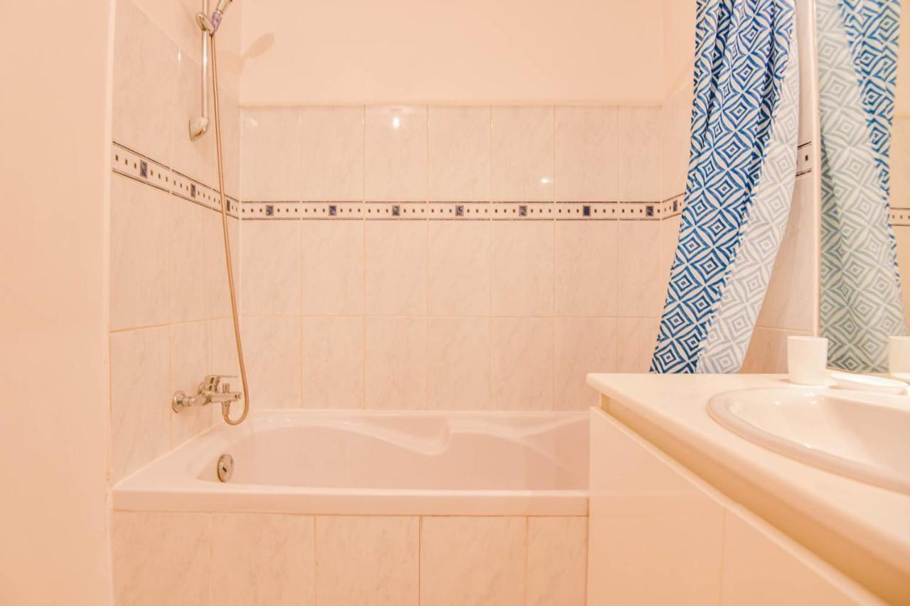 Appart 1 Ch Balcon Proche Saint-Charles Et Metro Apartman Marseille Kültér fotó